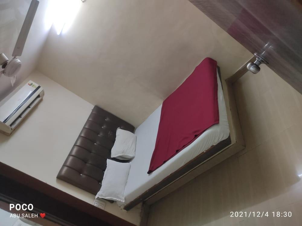 Hotel Janata Residency Mumbai Bagian luar foto