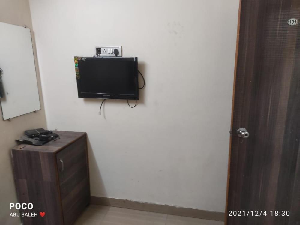 Hotel Janata Residency Mumbai Bagian luar foto